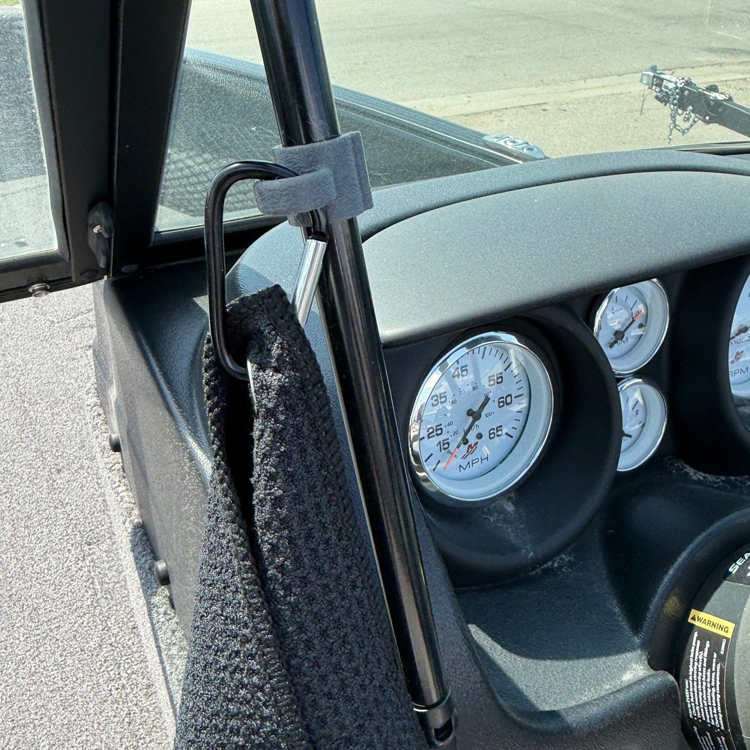 Boat Windshield Support Accessory Clip - 5/8 inch Diameter Post